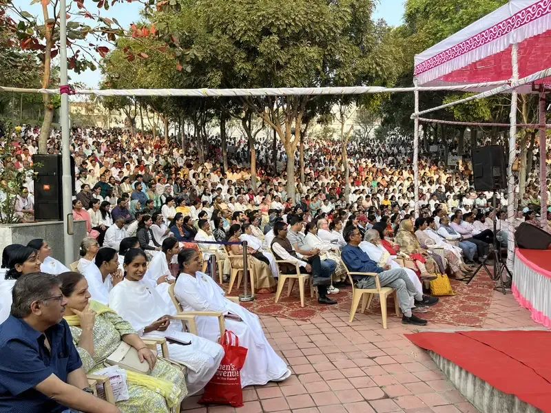 JanakStadium Audience jb