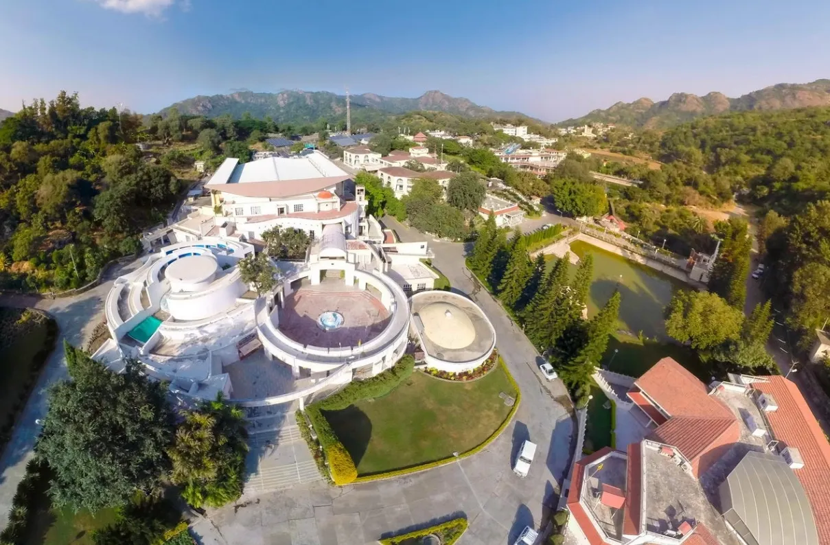 1995 Gyan Sarovar Academy for a Better World inaugurated at Mt Abu