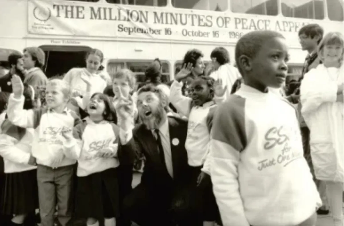1986 Launched the Million Minutes of Peace Project which gathered over one billion minutes of peace