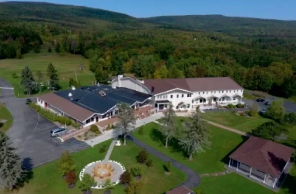 1999 Peace Village New York the largest retreat base of the Brahma Kumaris opens