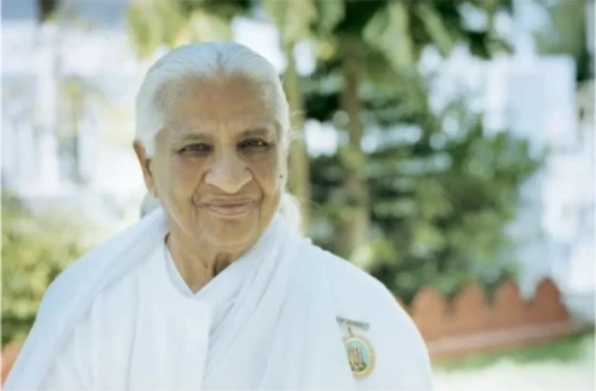 2007 Dadi Prakashmani attained the Angelic form in 2007