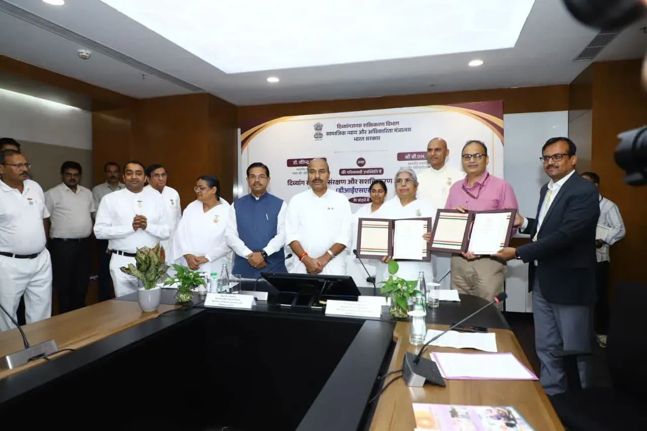 New Delhi: Brahma Kumaris’ RERF Signs MoU with Department for Empowerment of Persons with Disabilities New Delhi: Brahma Kumaris’ RERF Signs MoU with Department for Empowerment of Persons with Disabilities