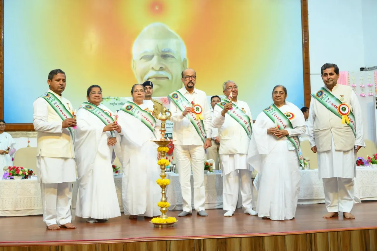 छत्तीसगढ़ के राज्यपाल श्री रमेन डेका ने रायपुर में पर्यावरण संरक्षण एवं आपदा प्रबंधन राष्ट्रीय अभियान का शुभारंभ किया छत्तीसगढ़ के राज्यपाल श्री रमेन डेका ने रायपुर में पर्यावरण संरक्षण एवं आपदा प्रबंधन राष्ट्रीय अभियान का शुभारंभ किया