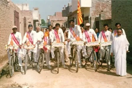 Youth Empowerment national project Cycle Yatras (1993, 2013)