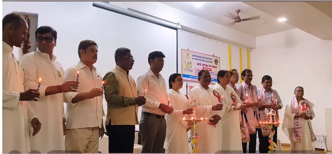 भोपाल के मूल्य उपवन में सार्वभौमिक जीवन मूल्य जागृति अभियान एवं उठो जगत के वास्ते युवा जागृति अभियान का शुभारंभ भोपाल के मूल्य उपवन में सार्वभौमिक जीवन मूल्य जागृति अभियान एवं उठो जगत के वास्ते युवा जागृति अभियान का शुभारंभ
