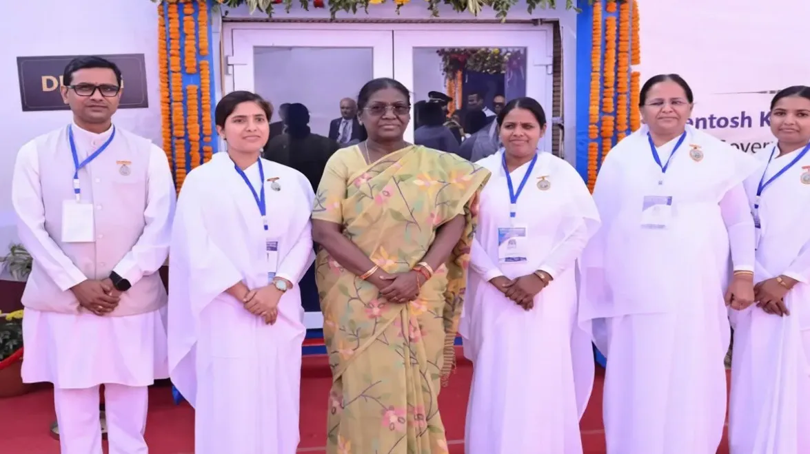 जमशेदपुर में ब्रह्माकुमारीज़ प्रतिनिधिमंडल की राष्ट्रपति द्रौपदी मुर्मू से शिष्टाचार भेंट एवं जमशेद जी टाटा को श्रद्धांजलि जमशेदपुर में ब्रह्माकुमारीज़ प्रतिनिधिमंडल की राष्ट्रपति द्रौपदी मुर्मू से शिष्टाचार भेंट एवं जमशेद जी टाटा को श्रद्धांजलि