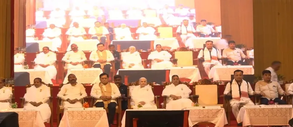 तिनसुकिया में गूंजा स्वर्ण जयंती का संदेश, आध्यात्मिक जागृति और निस्वार्थ सेवा के 50 वर्षों का भव्य उत्सव तिनसुकिया में गूंजा स्वर्ण जयंती का संदेश, आध्यात्मिक जागृति और निस्वार्थ सेवा के 50 वर्षों का भव्य उत्सव