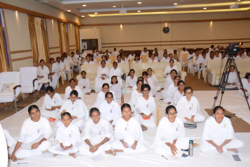 15 Shanti Sarovar Meditation & Retreats