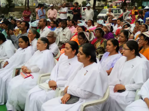 18 Shanti Sarovar Meditation & Retreats