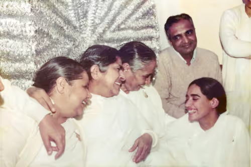Didi Manmohini Old (1)