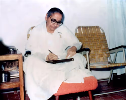 Didi Manmohini Old (3)