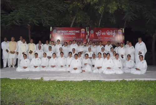 SRC ART AND CULTURE WING GROUP PHOTO e1748068440196
