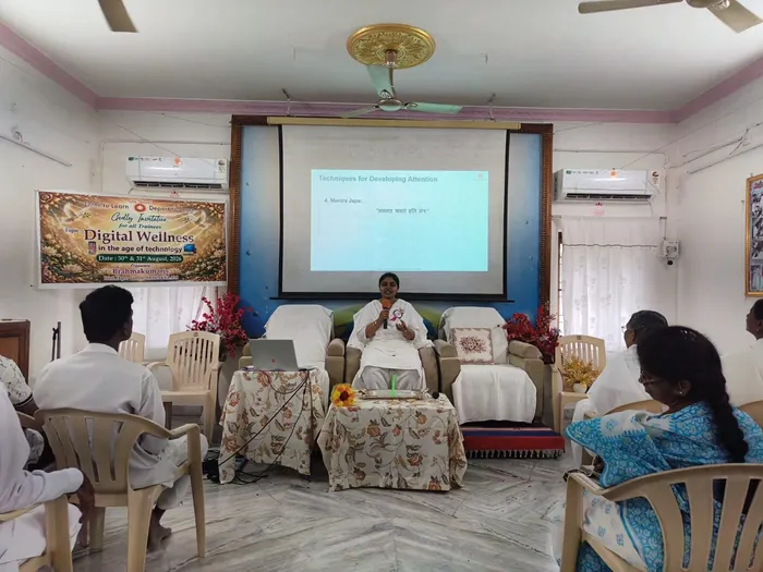 Brahma Kumaris Conduct “Train the Trainers – Digital Wellness Program” in Srikakulam — photo gallery 2 Brahma Kumaris Conduct “Train the Trainers – Digital Wellness Program” in Srikakulam — photo gallery 2