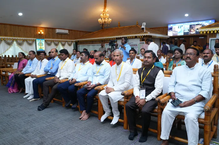 Andhra Pradesh: Brahma Kumaris Collaborate with State Government for ‘Inti Intiki Yoga’ Initiative to Promote Yoga an… Andhra Pradesh: Brahma Kumaris Collaborate with State Government for ‘Inti Intiki Yoga’ Initiative to Promote Yoga and Meditation — photo gallery 8
