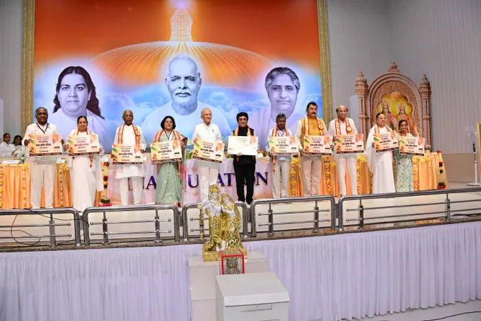 ब्रह्माकुमारीज़ मेडिकल विंग एवं ग्लोबल हॉस्पिटल द्वारा 11वें राष्ट्रीय नर्सिंग प्रोफेशनल सम्मेलन का शुभारंभ — gallery photo 9