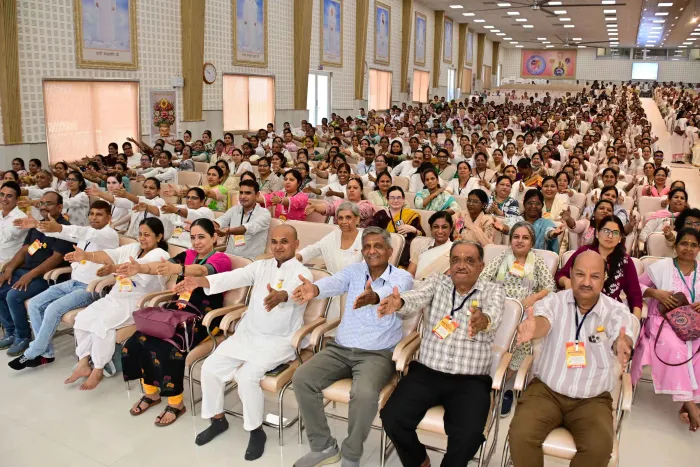 ब्रह्माकुमारीज़ मेडिकल विंग एवं ग्लोबल हॉस्पिटल द्वारा 11वें राष्ट्रीय नर्सिंग प्रोफेशनल सम्मेलन का शुभारंभ — gallery photo 12