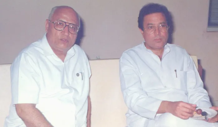 With Eminent Personalities With Eminent Personalities
