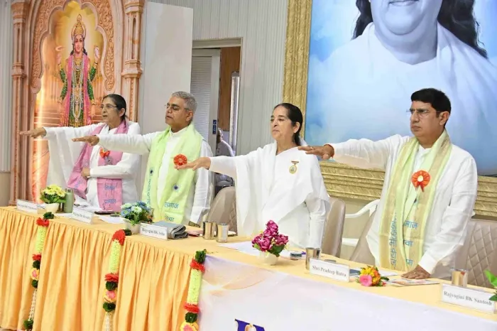 आबू रोड में ‘आध्यात्मिक जागृति से विश्व परिवर्तन’ विषय पर समाज सेवा प्रभाग के राष्ट्रीय सम्मेलन का शुभारंभ — photo ga… आबू रोड में ‘आध्यात्मिक जागृति से विश्व परिवर्तन’ विषय पर समाज सेवा प्रभाग के राष्ट्रीय सम्मेलन का शुभारंभ — photo gallery 1