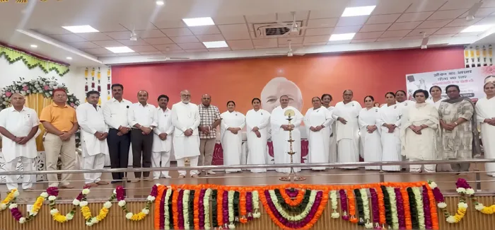 अमृतसर-जालंधर में ब्रह्माकुमारीज़ के आध्यात्मिक कार्यक्रम: प्रेम, सम्मान और गीता के सार से सुखमय जीवन की ओर बढ़ने का संदेश — gallery photo 3