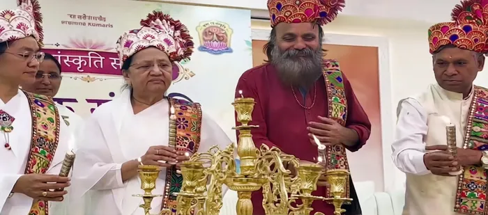 कलोल में कला-संस्कृति सम्मेलन में कलाकारों ने दिया प्रेम, शांति और सद्भावना का संदेश — gallery photo 4