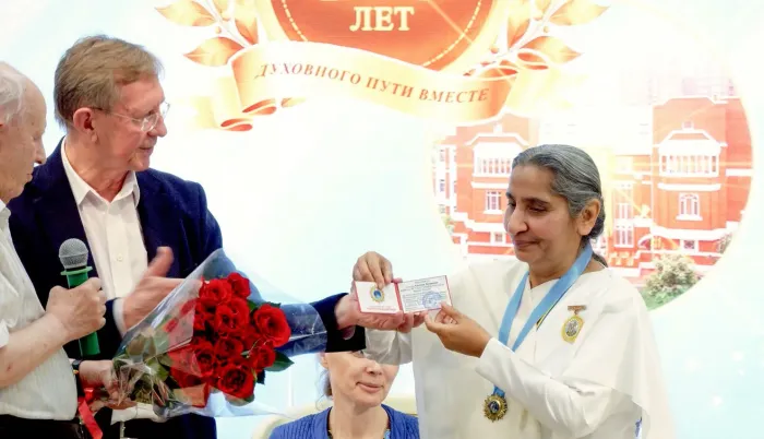 Rajyogini BK Santosh Didi Receives Two Prestigious Awards in St. Petersburg, Russia — gallery photo 5