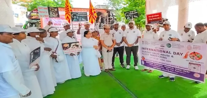 खोरधा में "नशा मुक्त भारत, विकसित भारत की पहचान" विषय पर पोस्टर प्रतियोगिता एवं जन-जागरूकता रैली आयोजित — photo galle… खोरधा में "नशा मुक्त भारत, विकसित भारत की पहचान" विषय पर पोस्टर प्रतियोगिता एवं जन-जागरूकता रैली आयोजित — photo gallery 3