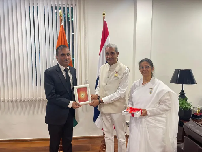 राजदूत पुनीत अग्रवाल के साथ आध्यात्मिक उन्नति एवं ध्यान पर सार्थक संवाद — photo gallery 2 राजदूत पुनीत अग्रवाल के साथ आध्यात्मिक उन्नति एवं ध्यान पर सार्थक संवाद — photo gallery 2