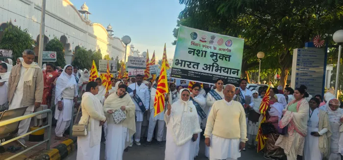 ब्रह्माकुमारी ईश्वरीय विश्व विद्यालय द्वारा नशा मुक्त भारत अभियान के अंतर्गत व्यापक जन-जागरूकता कार्यक्रमों का आयोजन — gallery photo 12