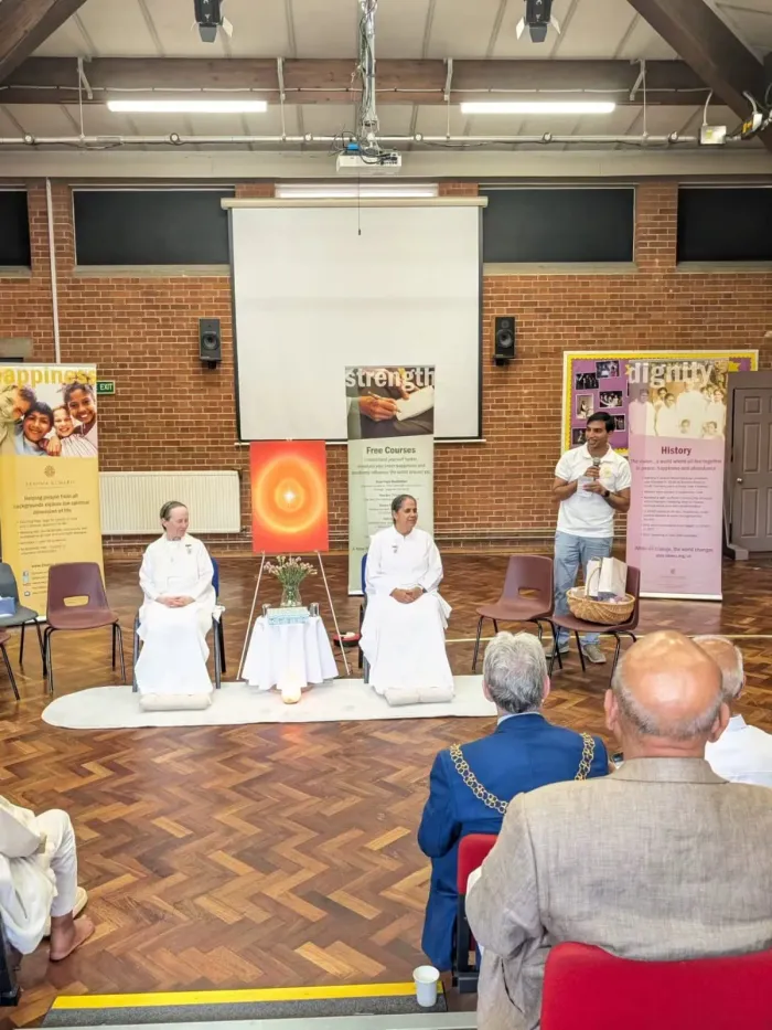 Coventry Rakhi Celebration Brings Community Together in Love and Spiritual Connection — gallery photo 6