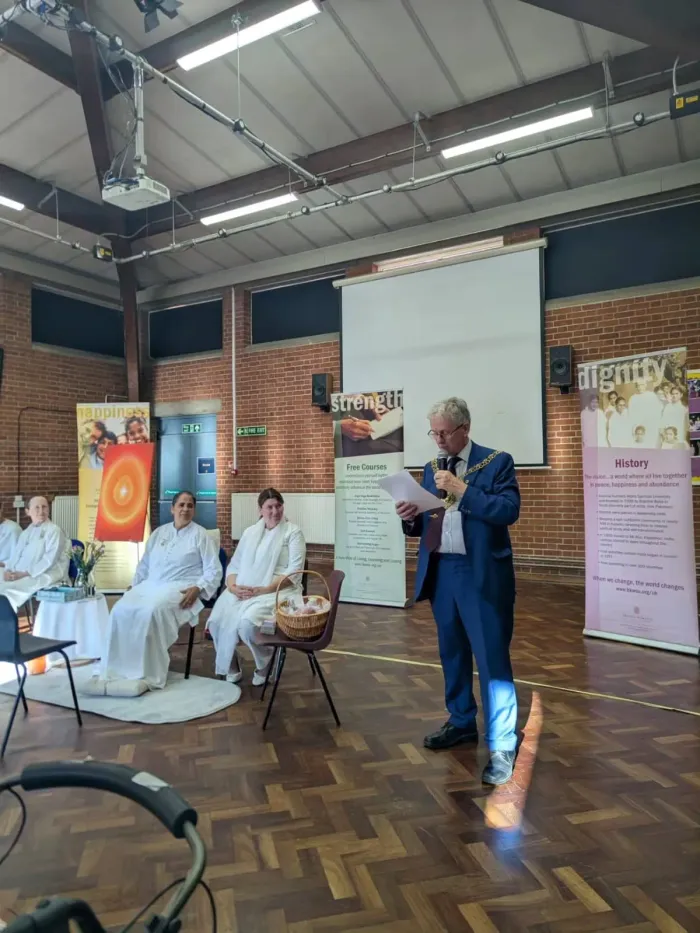 Coventry Rakhi Celebration Brings Community Together in Love and Spiritual Connection — gallery photo 4