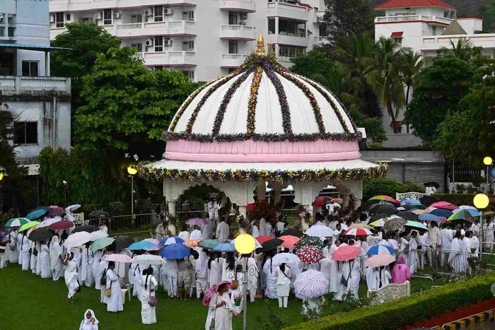 दादी प्रकाशमणि की 18वीं पुण्यतिथि पर विश्व बंधुत्व का संदेश: प्रेम, एकता और भाईचारा
