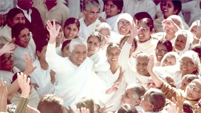 Dadi with all sister.jpg
