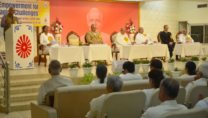 दिल्ली के ओम शांति रिट्रीट सेंटर में सुरक्षा बलों के स्व-सशक्तिकरण कार्यक्रम का समापन