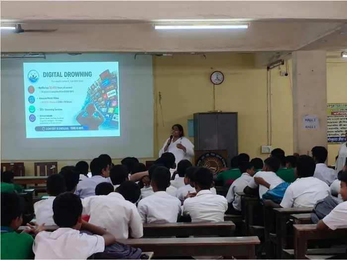 Digital Wellness Session on “Higher Goals in Life” Held at NabaKrishna Pal High School, Kolkata — photo gallery 2 Digital Wellness Session on “Higher Goals in Life” Held at NabaKrishna Pal High School, Kolkata — photo gallery 2