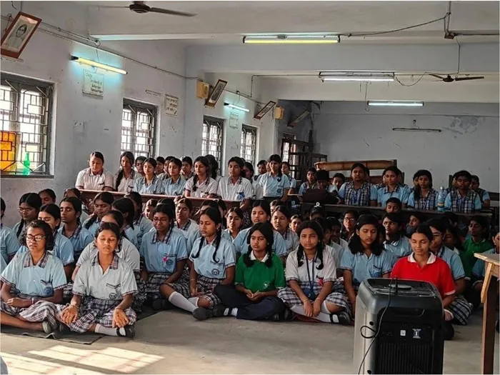 Digital Wellness Session Promotes Healthy Digital Habits Among Girls at Garfa Girls' School, Kolkata Digital Wellness Session Promotes Healthy Digital Habits Among Girls at Garfa Girls' School, Kolkata