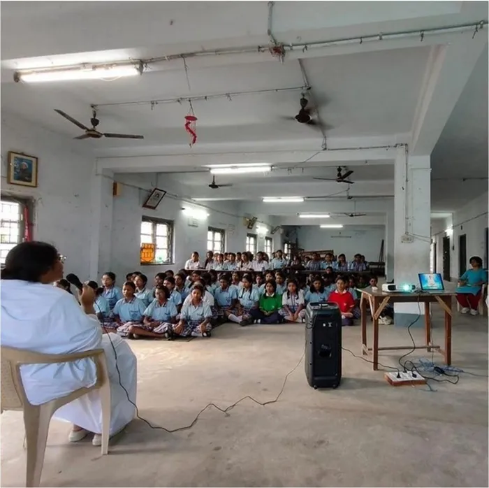 Digital Wellness Session Promotes Healthy Digital Habits Among Girls at Garfa Girls' School, Kolkata — photo gallery 2 Digital Wellness Session Promotes Healthy Digital Habits Among Girls at Garfa Girls' School, Kolkata — photo gallery 2