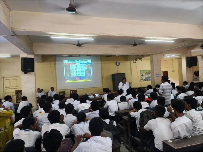 Digital Wellness Session on “Higher Goals in Life” Held at NabaKrishna Pal High School, Kolkata — photo gallery 4 Digital Wellness Session on “Higher Goals in Life” Held at NabaKrishna Pal High School, Kolkata — photo gallery 4