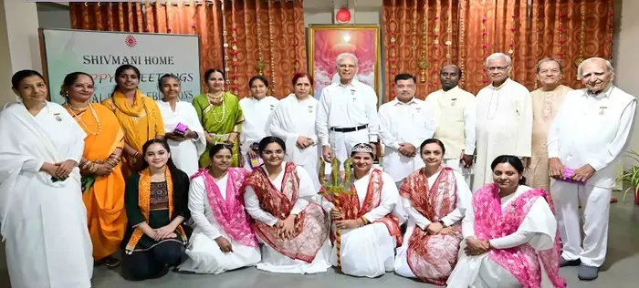 आबू रोड में मनमोहिनी वन और शिवमणि होम में दीपावली का दिव्य उत्सव – दीपों की रोशनी के साथ प्रेम, स्नेह और खुशियों का स… आबू रोड में मनमोहिनी वन और शिवमणि होम में दीपावली का दिव्य उत्सव – दीपों की रोशनी के साथ प्रेम, स्नेह और खुशियों का संदेश — photo gallery 8