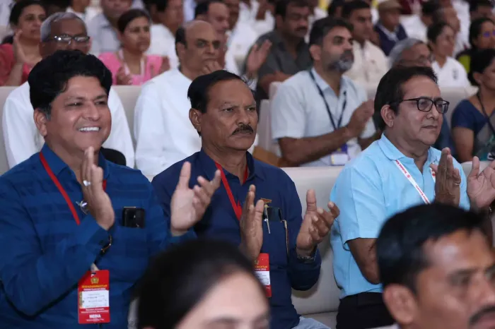 ब्रह्माकुमारीज़ के 90वें स्थापना वर्ष पर ग्लोबल समिट 2026 एवं नवदशोत्सव का भव्य आयोजन – आध्यात्मिक जागृति से विश्व नव-निर्माण का वैश्विक संकल्प — gallery photo 13