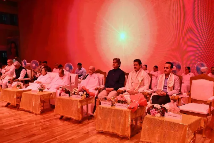ब्रह्माकुमारीज़ के 90वें स्थापना वर्ष पर ग्लोबल समिट 2026 एवं नवदशोत्सव का भव्य आयोजन – आध्यात्मिक जागृति से विश्व नव-निर्माण का वैश्विक संकल्प — gallery photo 42