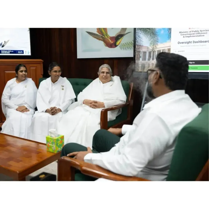 Guyana: Raksha Bandhan Celebrated with His Excellency Dr. Mohamed Irfaan Ali — photo gallery 1 Guyana: Raksha Bandhan Celebrated with His Excellency Dr. Mohamed Irfaan Ali — photo gallery 1