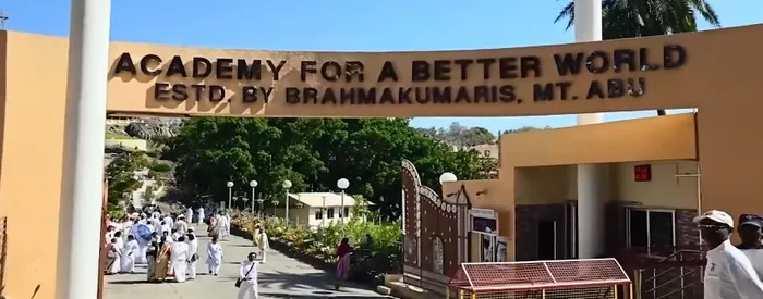 आबू राज में व्यवसाय एवं उद्योग प्रभाग की पाँच दिवसीय राष्ट्रीय कार्यशाला एवं मेडिटेशन रिट्रीट का सफल समापन — gallery photo 11