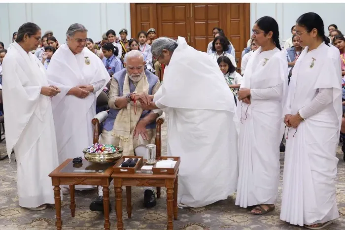 Brahma Kumaris Sisters Celebrate Raksha Bandhan with Hon’ble Prime Minister JiShri Narendra Modi — photo gallery 3 Brahma Kumaris Sisters Celebrate Raksha Bandhan with Hon’ble Prime Minister JiShri Narendra Modi — photo gallery 3