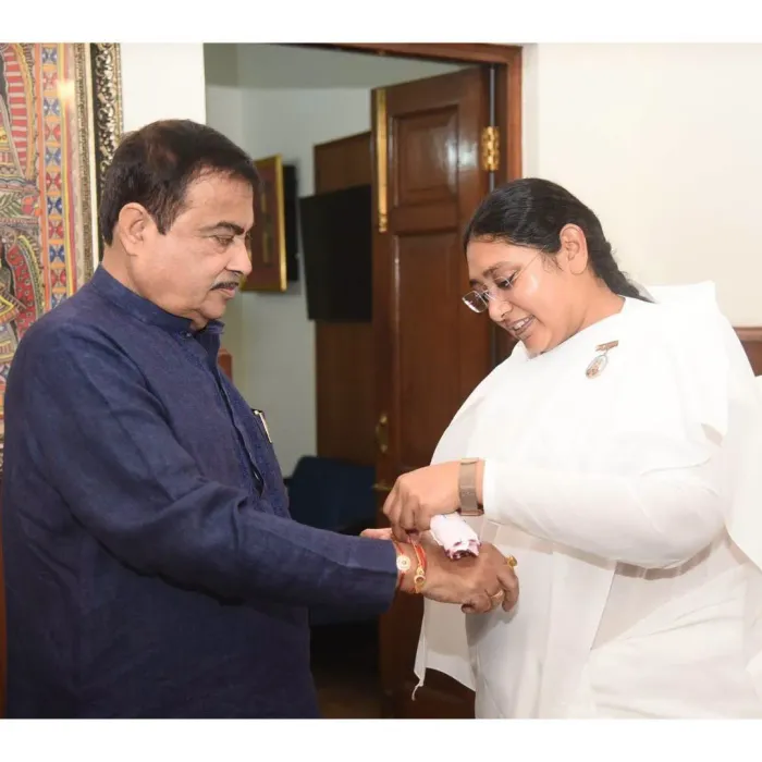 ORC - Om Shanti Retreat Centre, Gurugram Celebrates Raksha Bandhan with Hon’ble Union Minister Shri Nitin Gadkari Ji — gallery photo 1