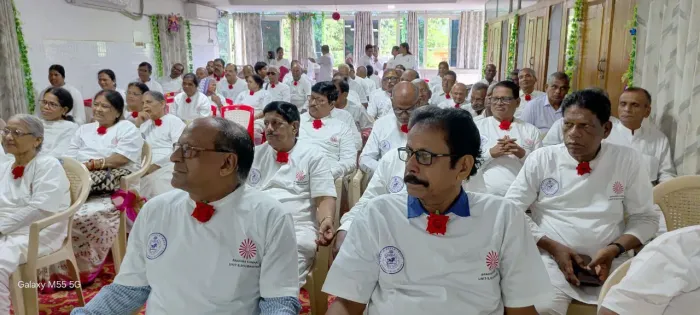 Uniting Seniors through Yoga and Spirituality: A Blissful Celebration by Brahma Kumaris, Unit-9 Bhubaneswar — photo g… Uniting Seniors through Yoga and Spirituality: A Blissful Celebration by Brahma Kumaris, Unit-9 Bhubaneswar — photo gallery 4