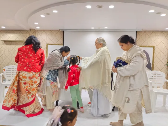 कोलकाता में टच द लाइट– बच्चों के लिए विशेष आध्यात्मिक एवं मूल्य आधारित कार्यक्रम (अनुभूति) — photo gallery 6 कोलकाता में टच द लाइट– बच्चों के लिए विशेष आध्यात्मिक एवं मूल्य आधारित कार्यक्रम (अनुभूति) — photo gallery 6