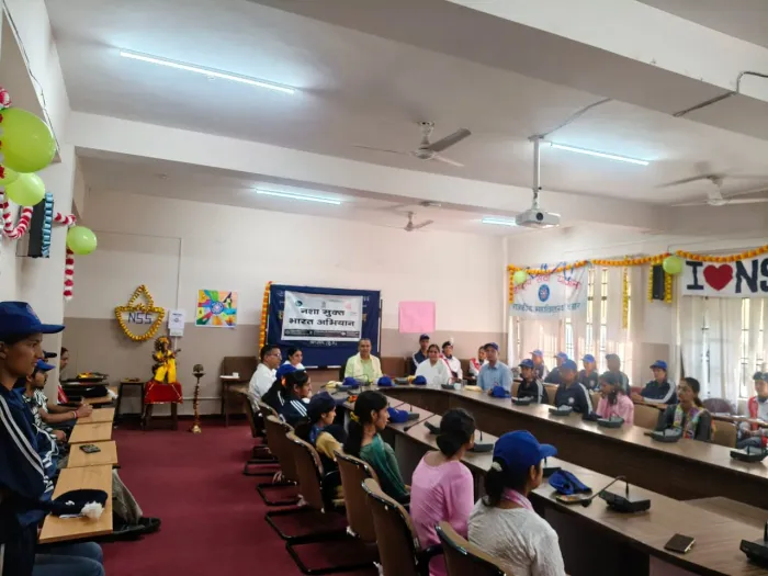 कुल्लू के बंजार कॉलेज में राष्ट्रीय सेवा योजना स्थापना दिवस पर ब्रह्माकुमारीज द्वारा जागृति कार्यक्रम 