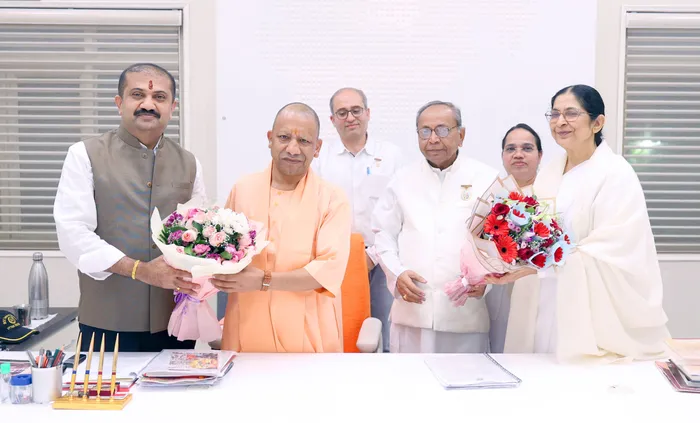 सकारात्मक शासन सकारात्मक जीवन: लखनऊ में मुख्यमंत्री व ब्रह्माकुमारियों की आध्यात्मिक मुलाक़ात