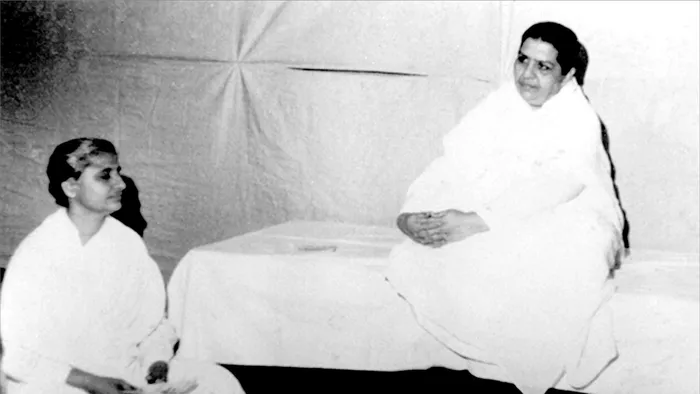 Mamma with dadi.jpg