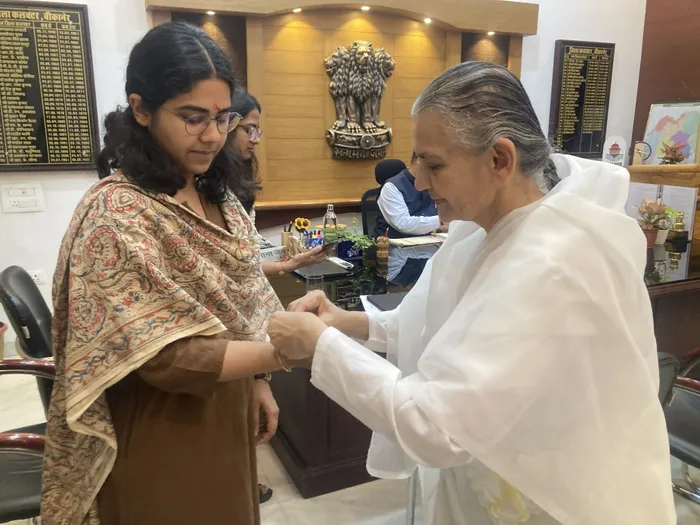 Brahma Kumaris Bikaner Tie Sacred Rakhi to Union Minister and Senior Administrative Officials — photo gallery 5 Brahma Kumaris Bikaner Tie Sacred Rakhi to Union Minister and Senior Administrative Officials — photo gallery 5